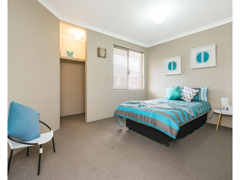 4/456 Kalamunda Road, High Wycombe WA 6057