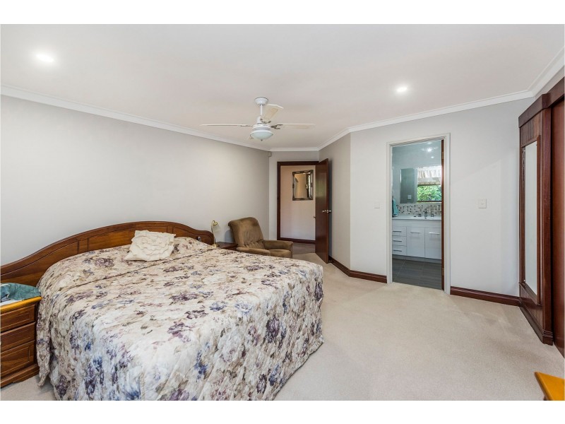 45 Bridgwood Road, Lesmurdie WA 6076