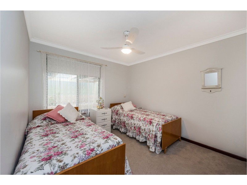 45 Bridgwood Road, Lesmurdie WA 6076