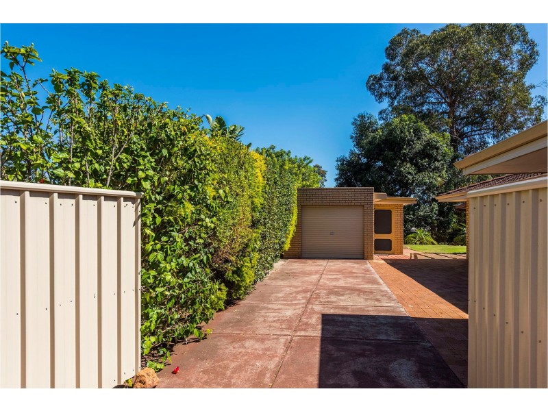 45 Bridgwood Road, Lesmurdie WA 6076