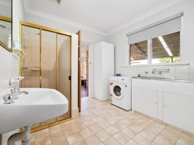 35 Gloucester Road, Kalamunda WA 6076