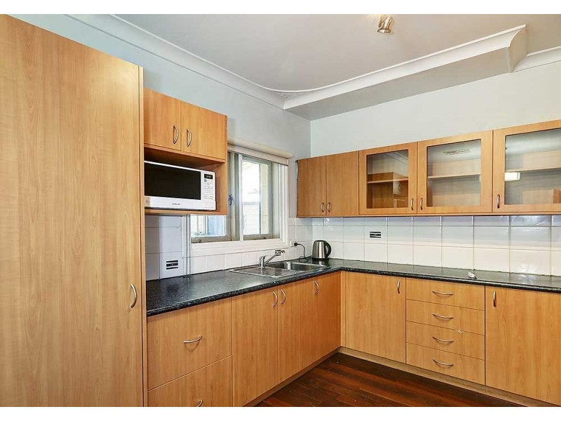 2 Barbary Road, High Wycombe WA 6057