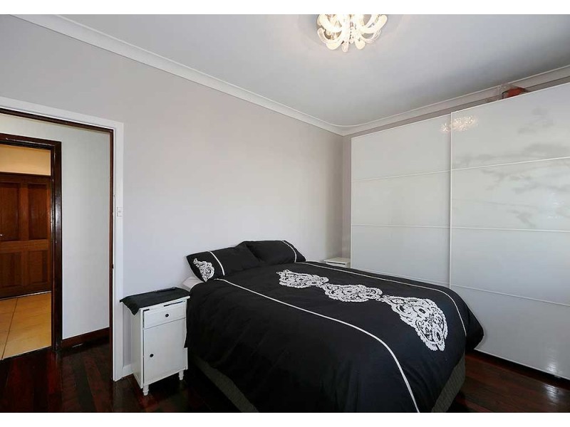 2 Barbary Road, High Wycombe WA 6057