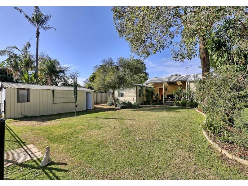 2 Barbary Road, High Wycombe WA 6057