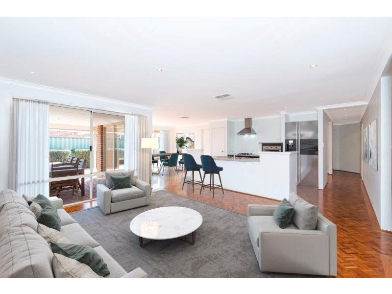 14 Elford Corner, High Wycombe WA 6057