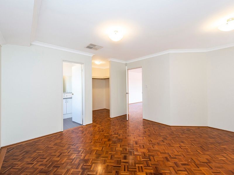 14 Elford Corner, High Wycombe WA 6057