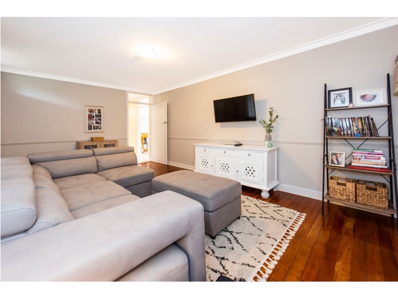 5a Kiandra Way, High Wycombe WA 6057