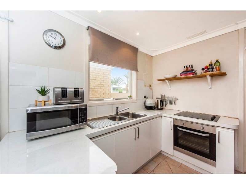 5a Kiandra Way, High Wycombe WA 6057