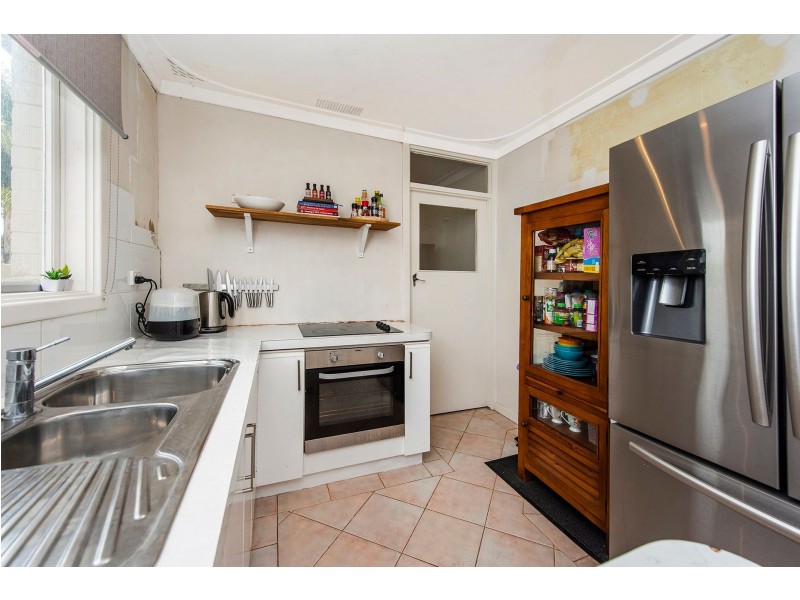 5a Kiandra Way, High Wycombe WA 6057