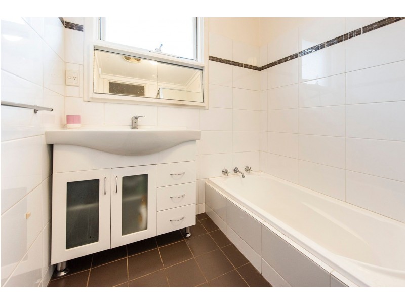 5a Kiandra Way, High Wycombe WA 6057