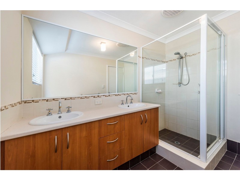 16 Nottingham Green, High Wycombe WA 6057