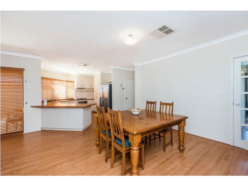 16 Nottingham Green, High Wycombe WA 6057