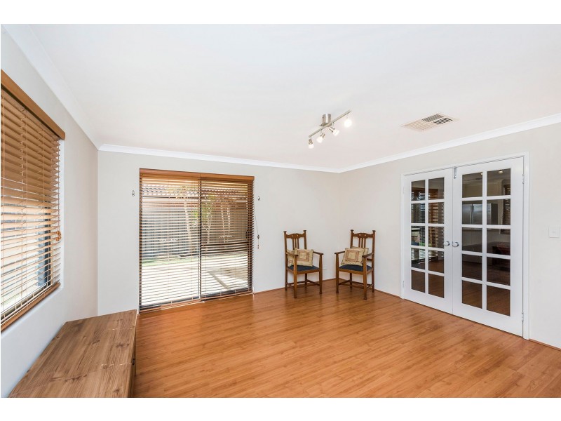 16 Nottingham Green, High Wycombe WA 6057