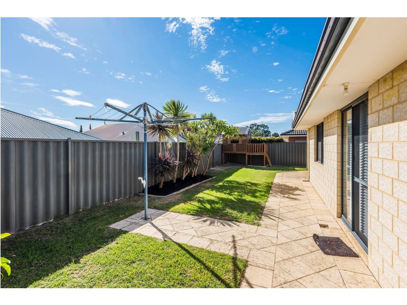 16 Nottingham Green, High Wycombe WA 6057