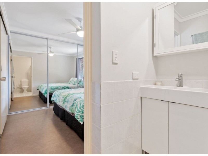 29 Carlisle Road, Kalamunda WA 6076