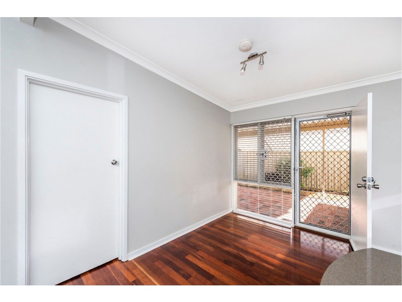 35 Wittenoom Road, High Wycombe WA 6057