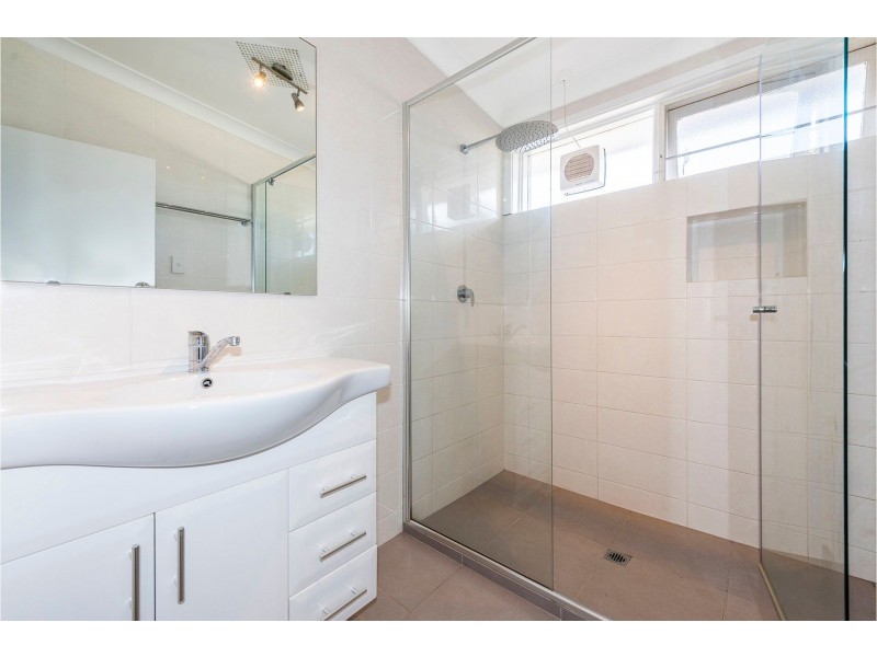 35 Wittenoom Road, High Wycombe WA 6057