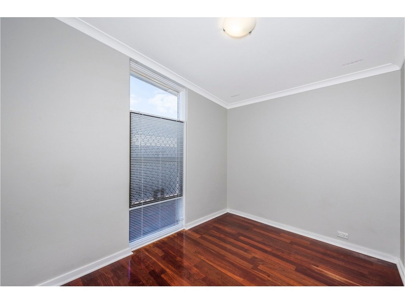 35 Wittenoom Road, High Wycombe WA 6057