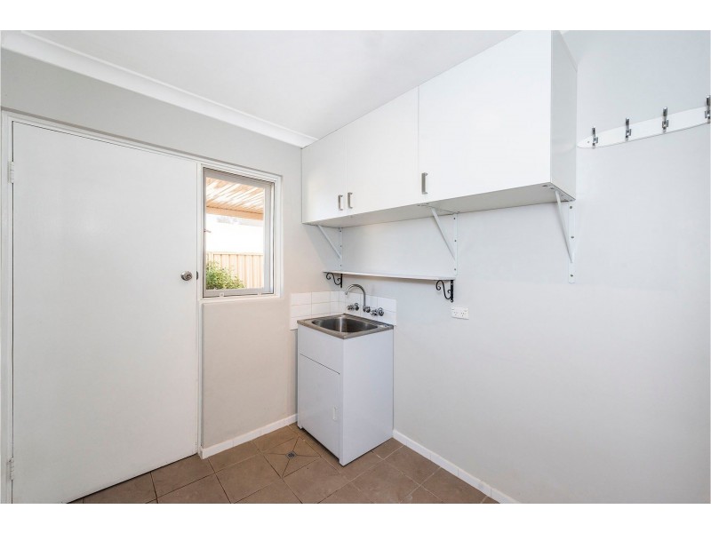 35 Wittenoom Road, High Wycombe WA 6057