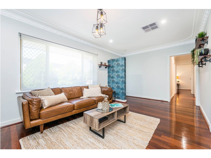 12 Barbary Rd, High Wycombe WA 6057