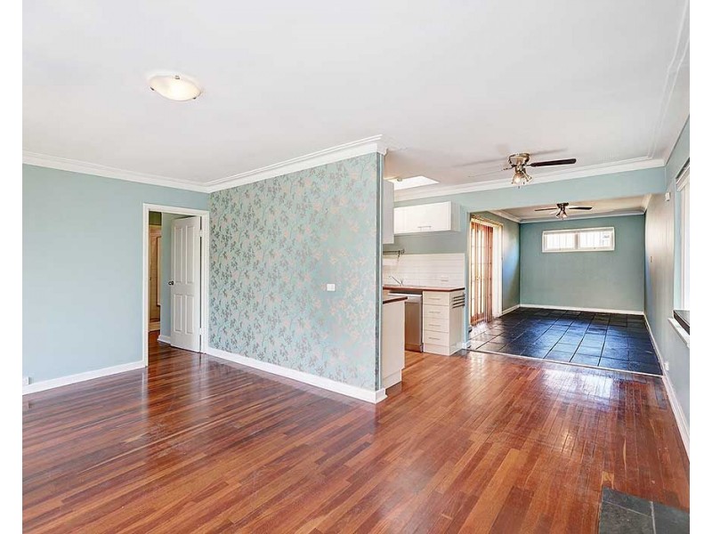 14b Margery Road, High Wycombe WA 6057