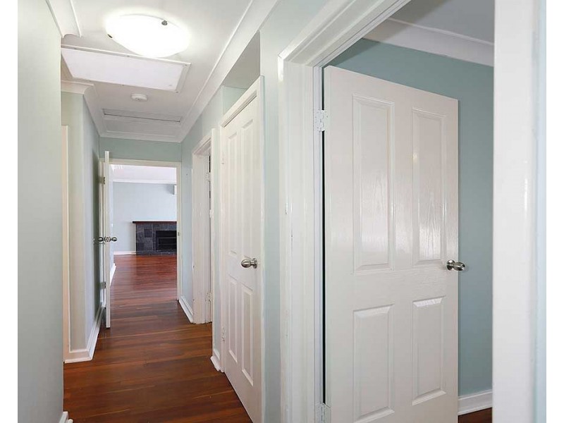 14b Margery Road, High Wycombe WA 6057