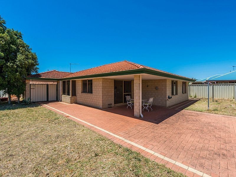 26 Hawkevale Road, High Wycombe WA 6057