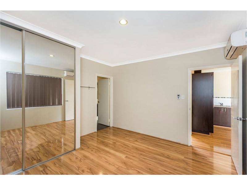 4/62 Dorothy Street, Gosnells WA 6110