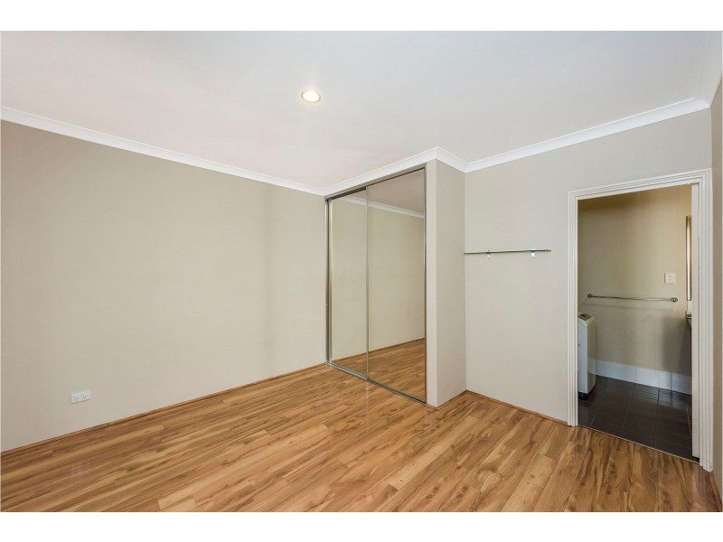 4/62 Dorothy Street, Gosnells WA 6110