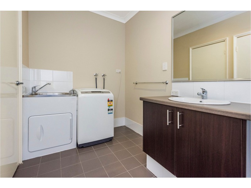 4/62 Dorothy Street, Gosnells WA 6110