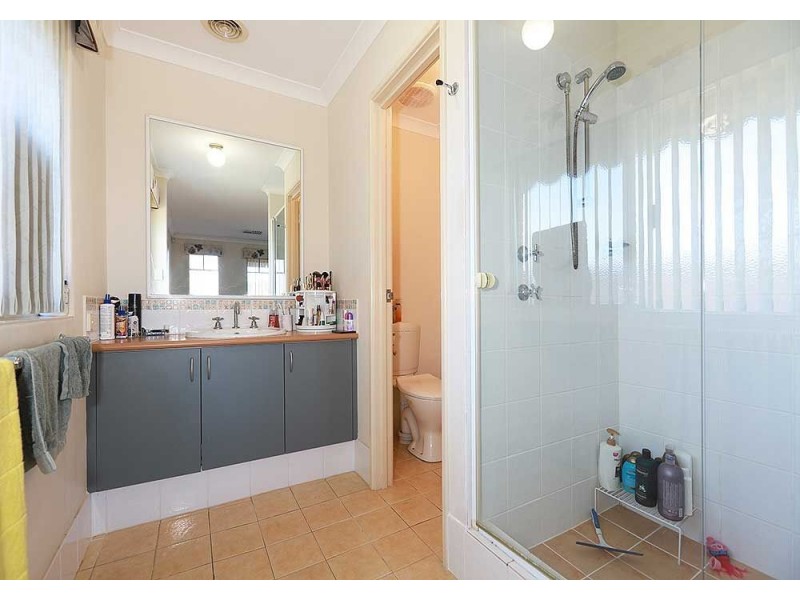 27 Benson Way, High Wycombe WA 6057