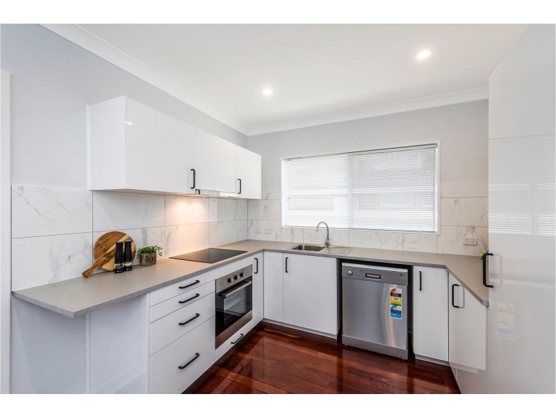 18 Range View Road, High Wycombe WA 6057