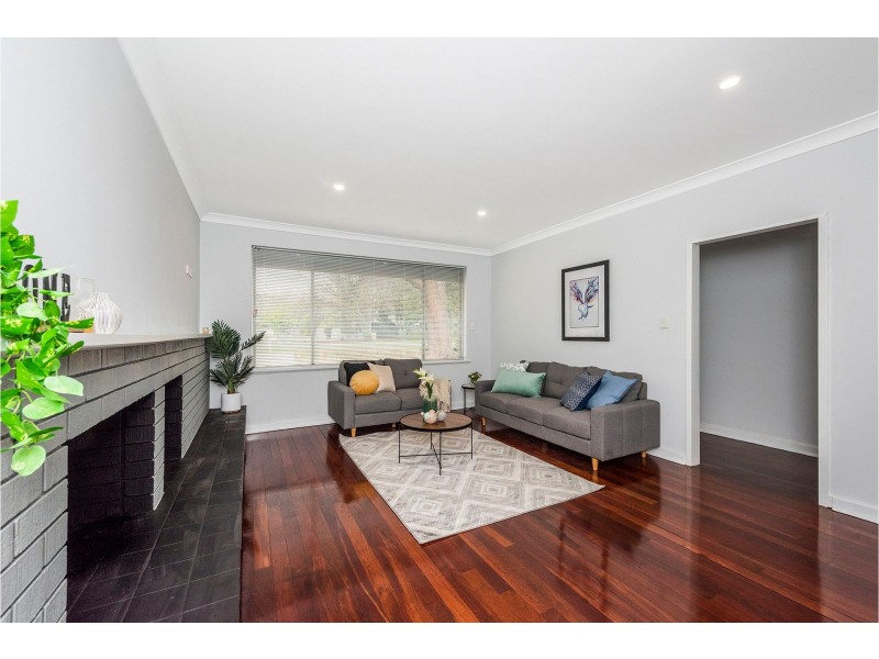 18 Range View Road, High Wycombe WA 6057