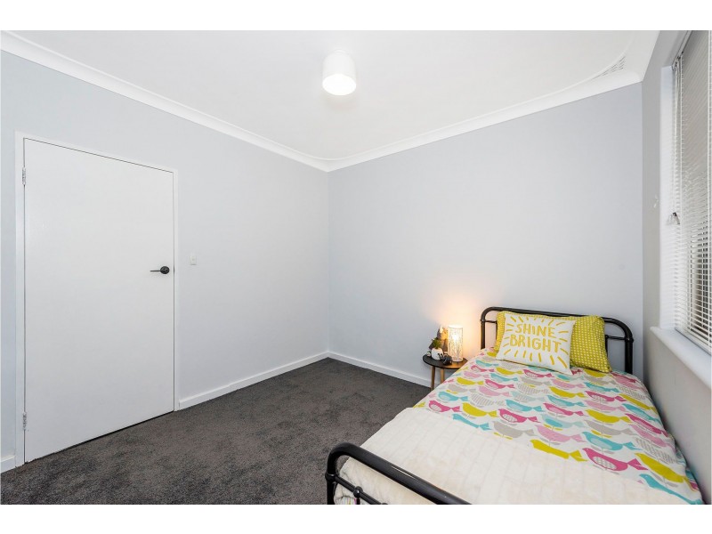 18 Range View Road, High Wycombe WA 6057