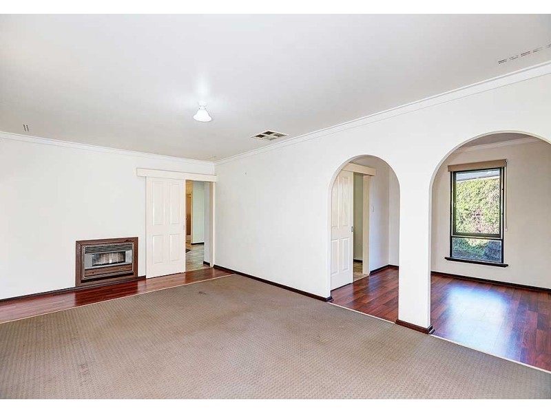 29 Phillip Grove, Kalamunda WA 6076