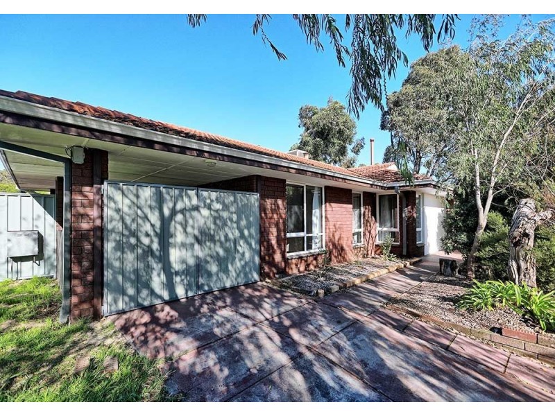 29 Phillip Grove, Kalamunda WA 6076