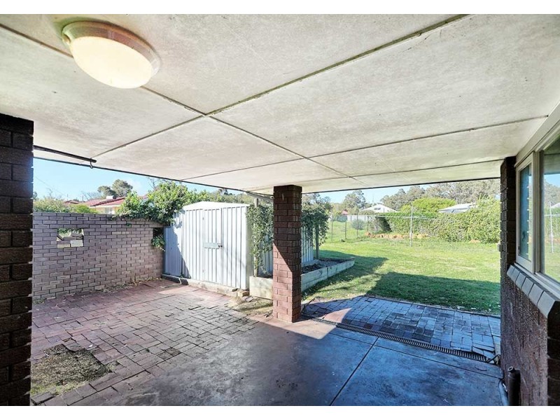 29 Phillip Grove, Kalamunda WA 6076