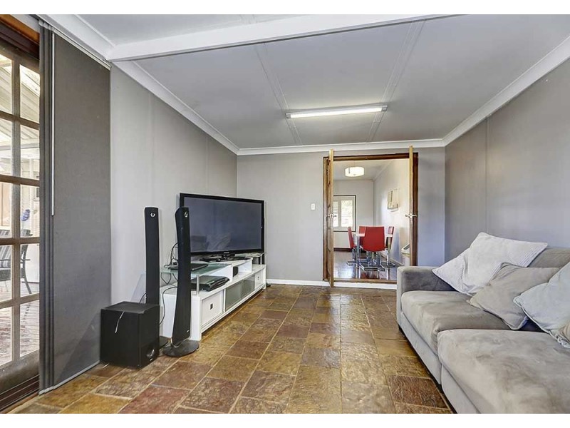 2 Barbary Road, High Wycombe WA 6057