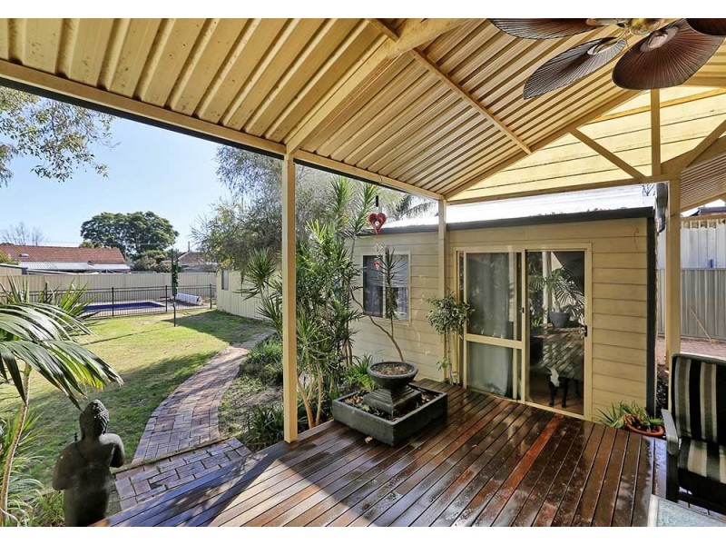 2 Barbary Road, High Wycombe WA 6057