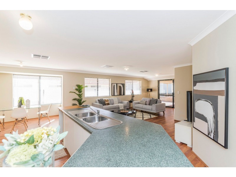 37 Kenneth Road, High Wycombe WA 6057