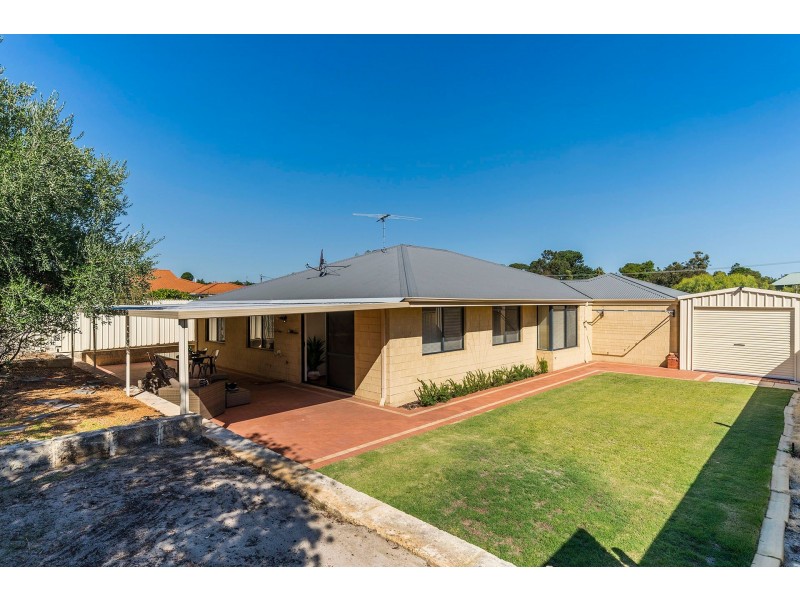 37 Kenneth Road, High Wycombe WA 6057