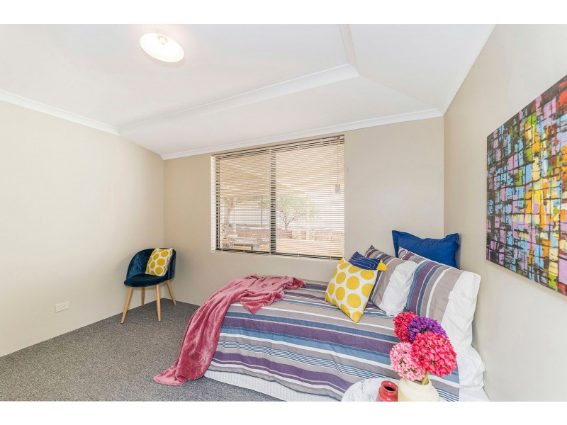 37 Kenneth Road, High Wycombe WA 6057