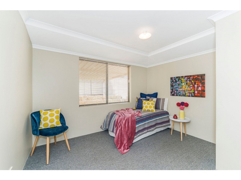 37 Kenneth Road, High Wycombe WA 6057