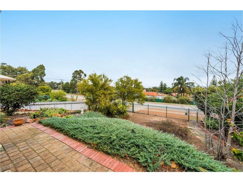 225 Canning Road, Walliston WA 6076