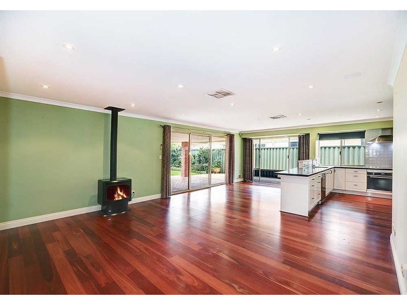 41 Upwood Circle, High Wycombe WA 6057