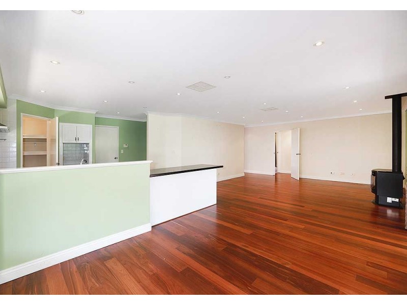 41 Upwood Circle, High Wycombe WA 6057