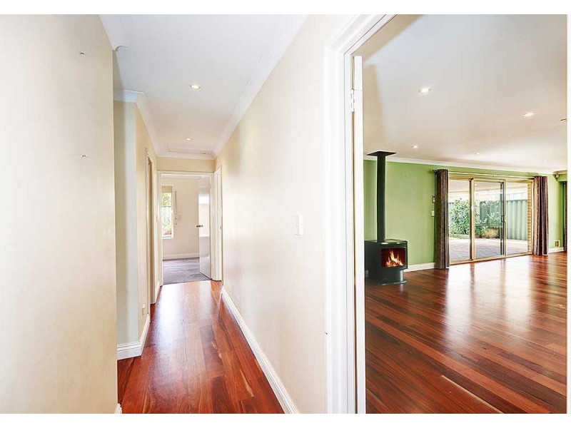 41 Upwood Circle, High Wycombe WA 6057