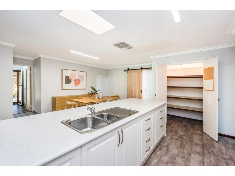 12 Jeanhulley Road, High Wycombe WA 6057