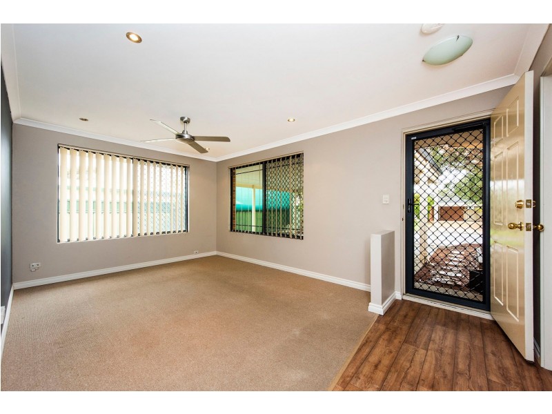 24 Amethyst Place, Maida Vale WA 6057