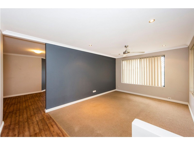 24 Amethyst Place, Maida Vale WA 6057